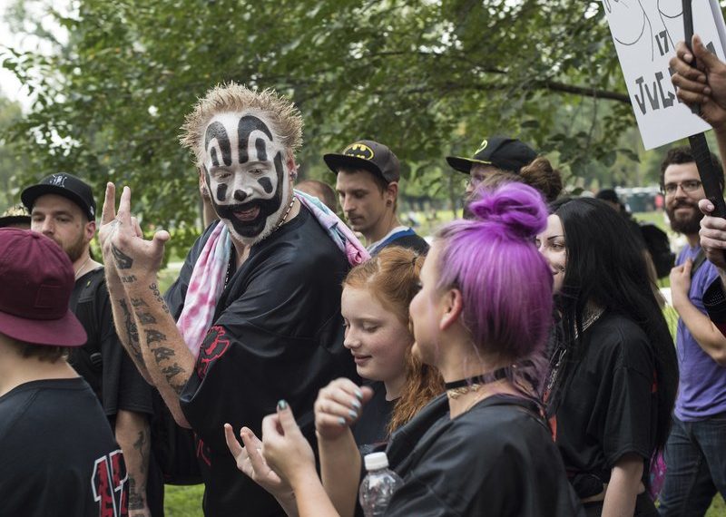 Whoop whoop: Juggalo makeup blocks facial recognition